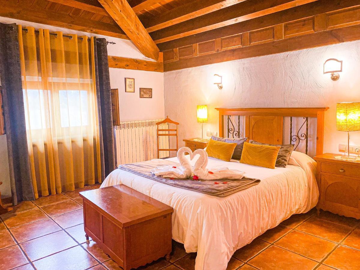 Posada Real De Carreteros Casarejos Εξωτερικό φωτογραφία