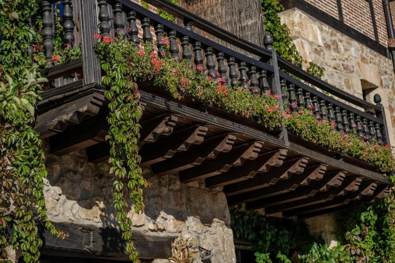 Posada Real De Carreteros Casarejos Εξωτερικό φωτογραφία